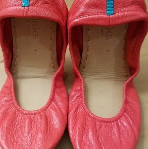 Tieks Poppy size 9 NWOT